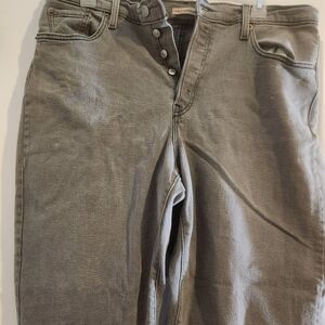 Levi's Women's Straight Leg Jeans in Charcoal